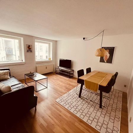 Apartment In The Heart Of Aalborg Ngoại thất bức ảnh