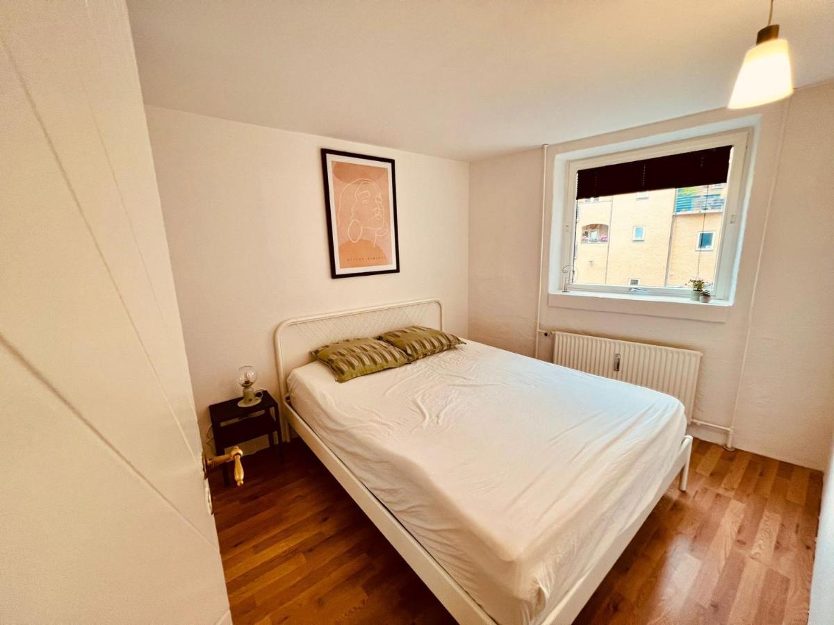 Apartment In The Heart Of Aalborg Ngoại thất bức ảnh